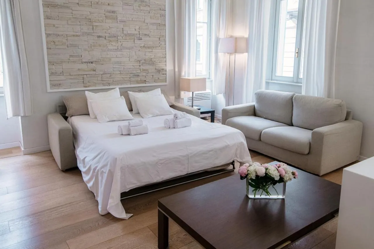 Heart & Soul Luxury Loft - The House Of Travelers Apartment Como 0*,  Italy