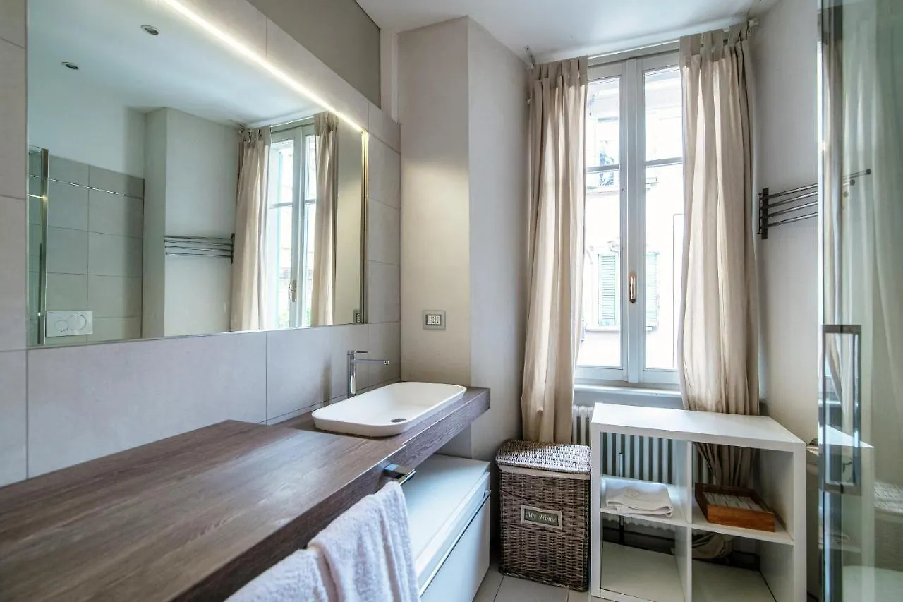 Heart & Soul Luxury Loft - The House Of Travelers Apartment Como